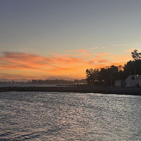 La Casa De La Playa Leilighet Málaga Eksteriør bilde