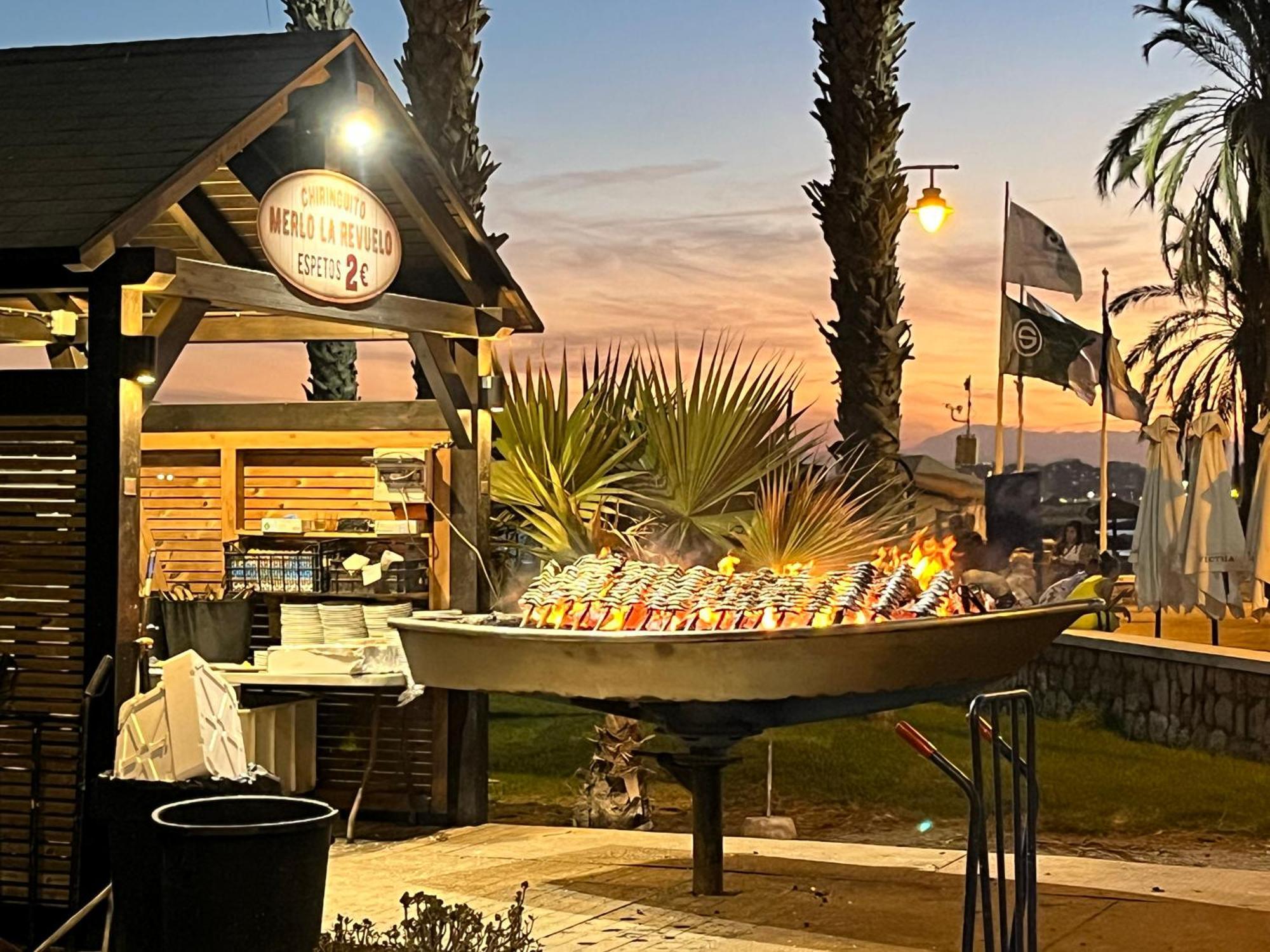 La Casa De La Playa Leilighet Málaga Eksteriør bilde